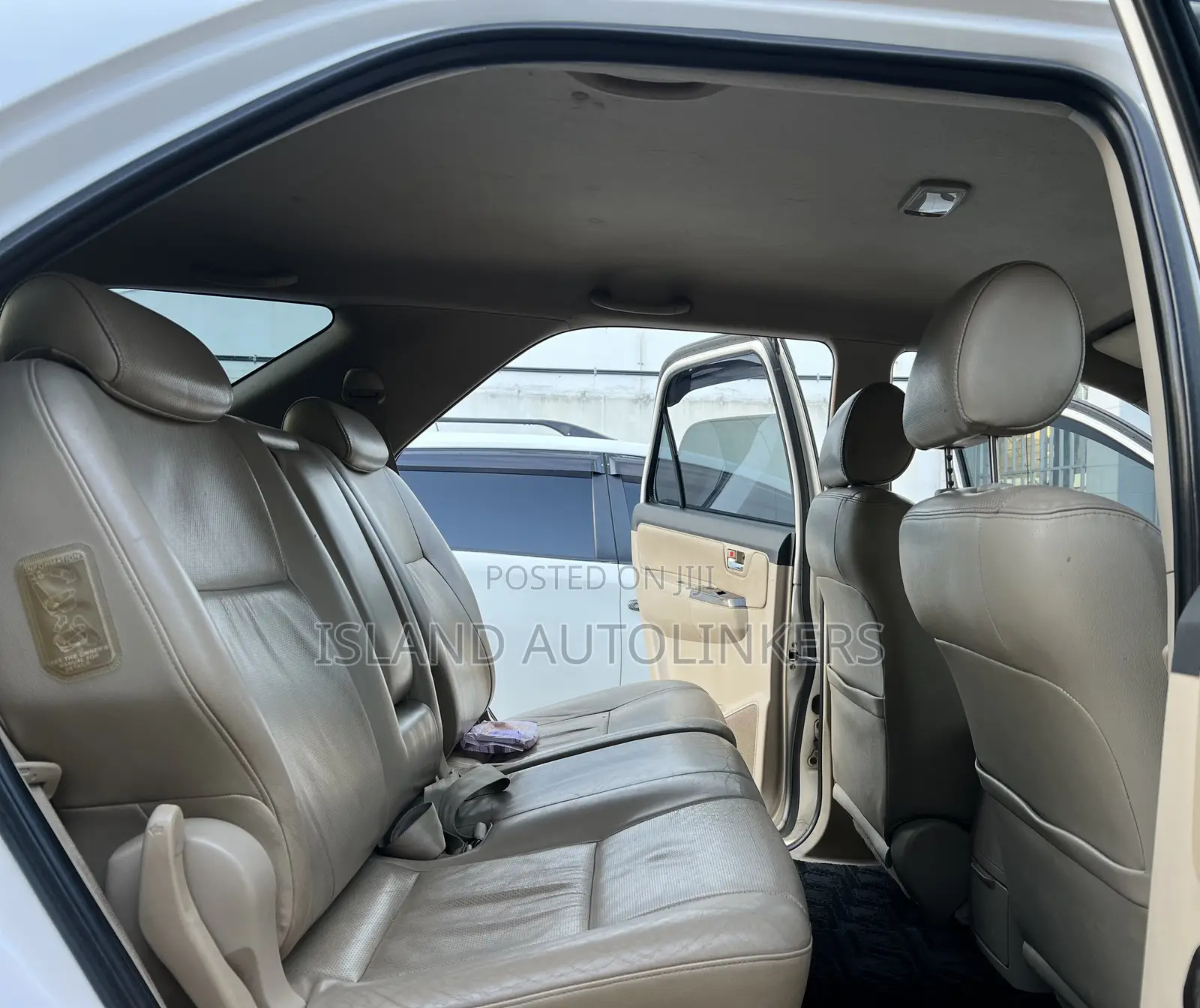 Toyota Fortuner 3.0 D AWD 2008 White