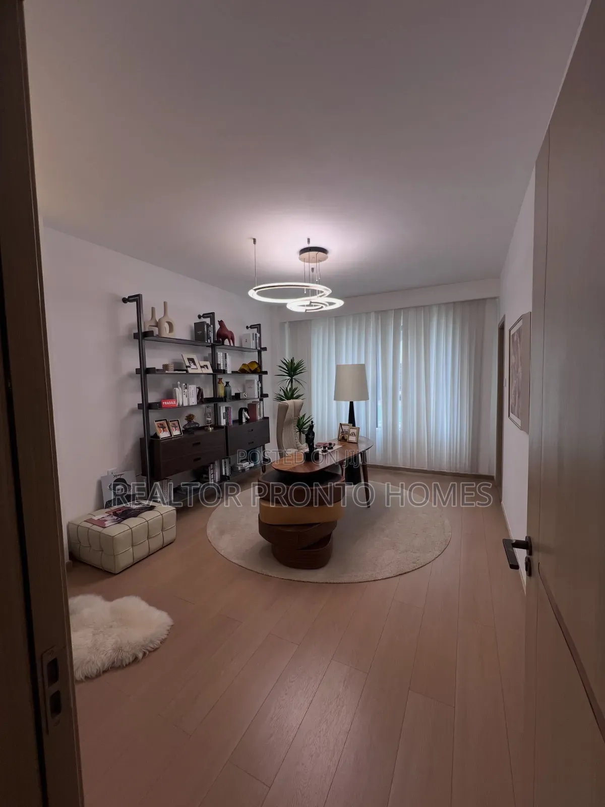 5bdrm Apartment in Kilimani, Hurlingham for sale