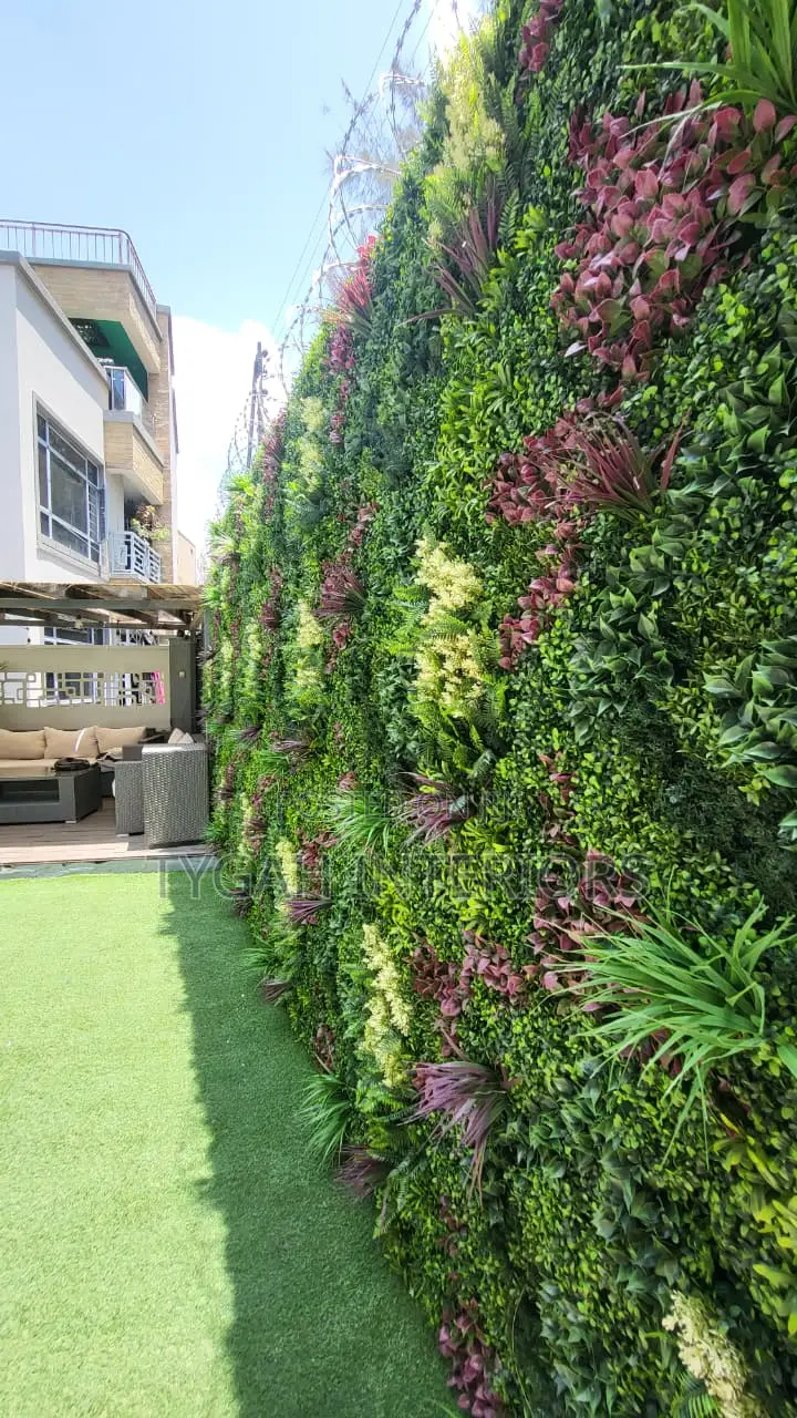 Premium Artificial Grass Wall Foliage Supply Installation