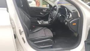 Mercedes-Benz C200 2019 White