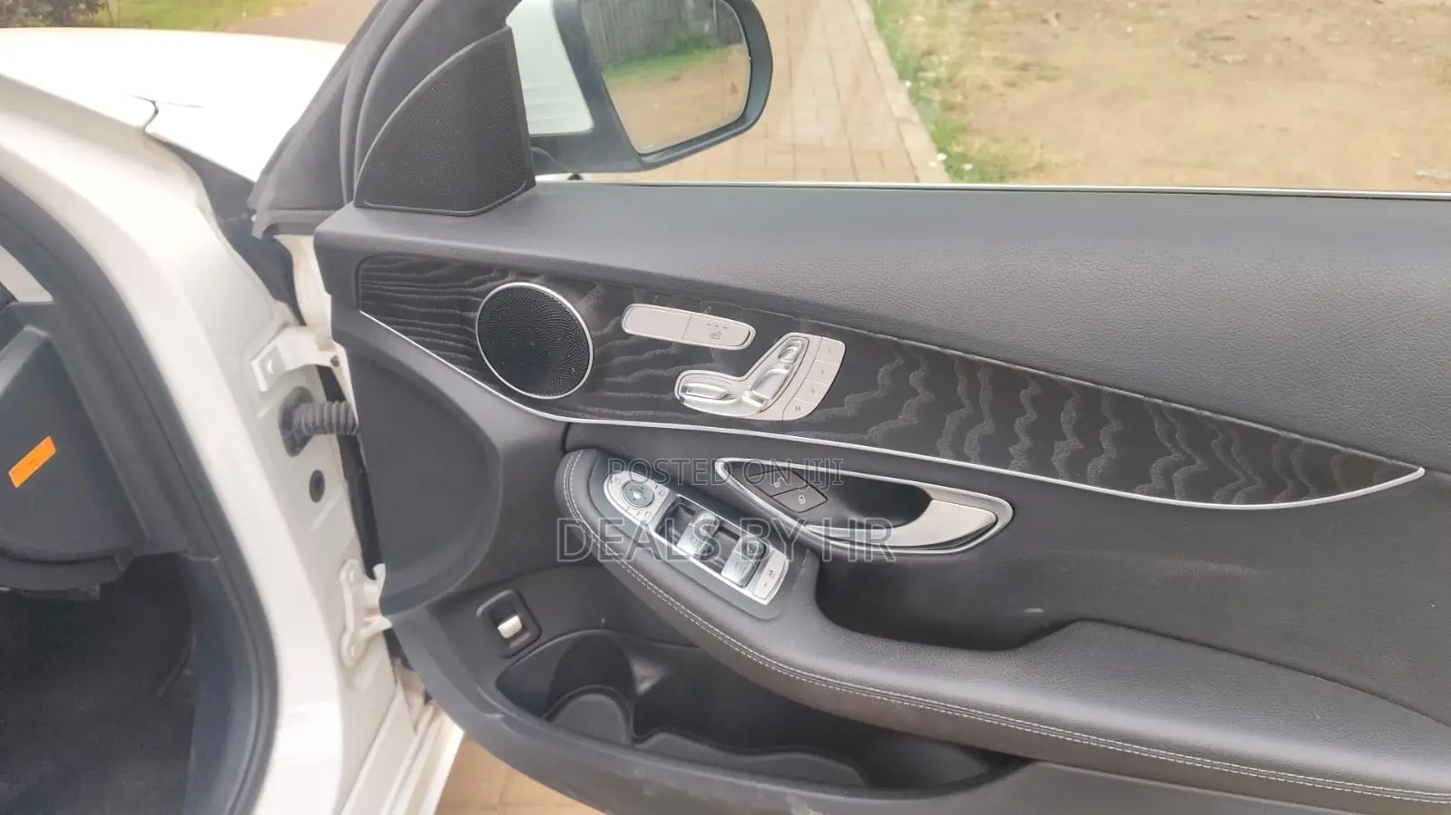 Mercedes-Benz C200 2019 White