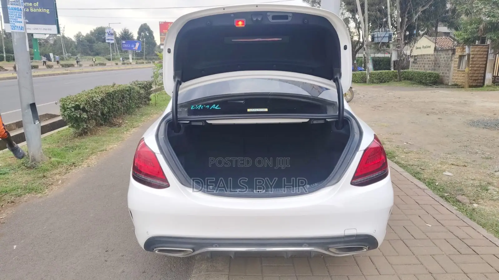 Mercedes-Benz C200 2019 White
