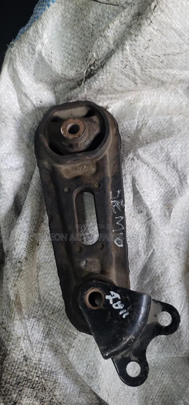 Mazda Demio 2007-2014 Crossmember Mountain