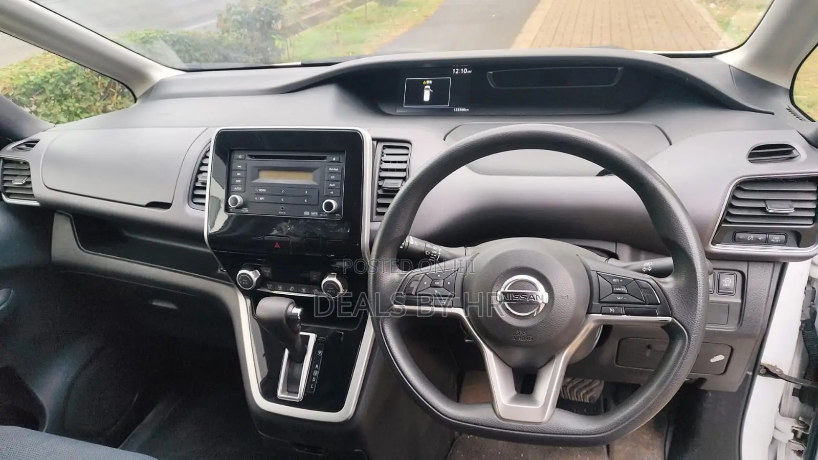 Nissan Serena 2018 White