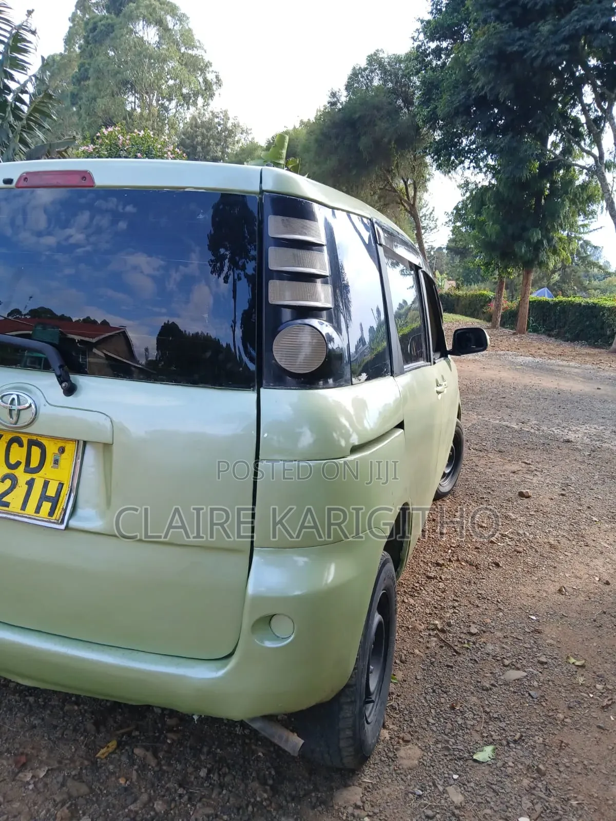 Toyota Sienta 1.5 FWD 2009 Green