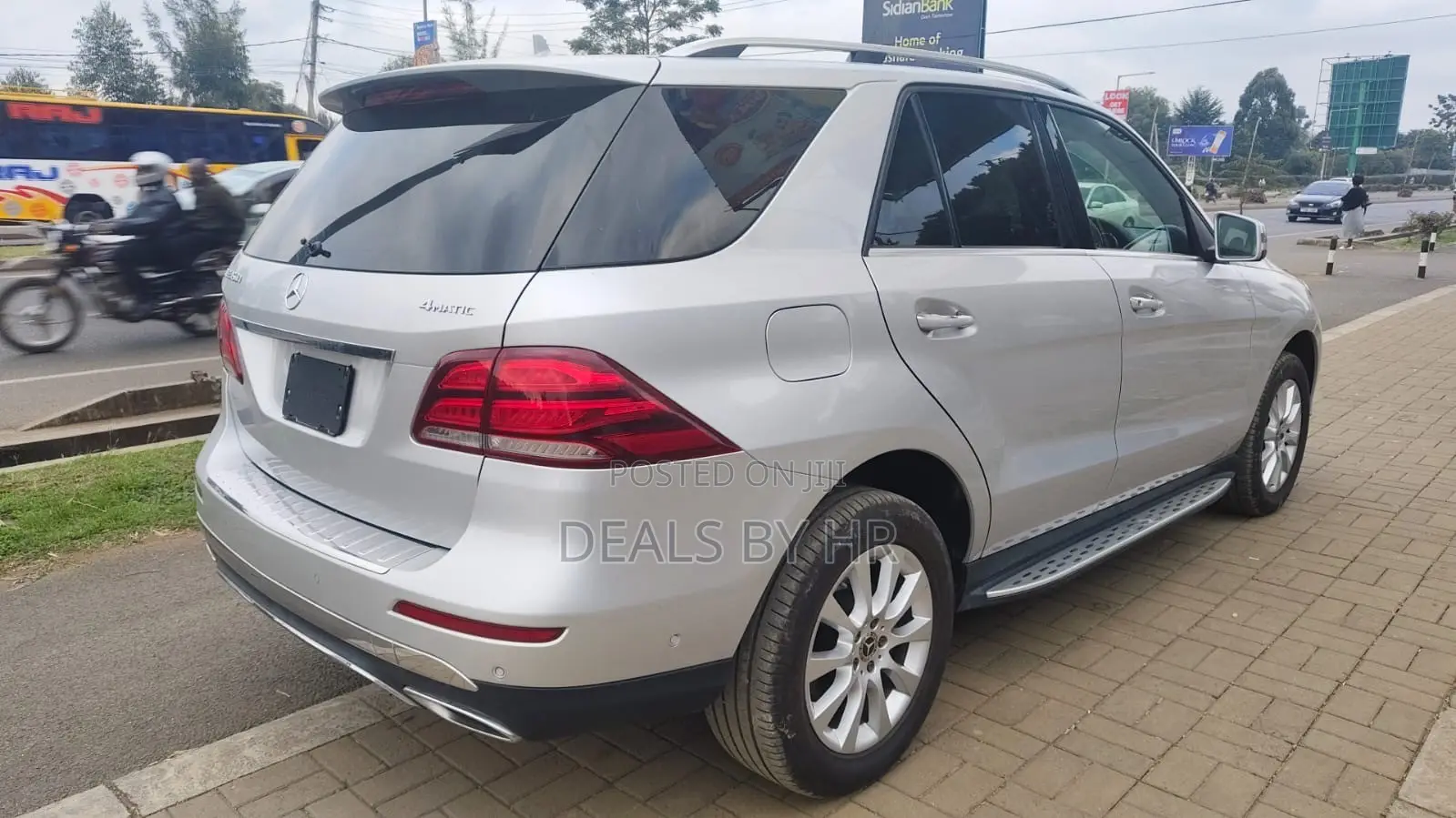 Mercedes-Benz GLE-Class GLE 350d 4MATIC 2018 Silver