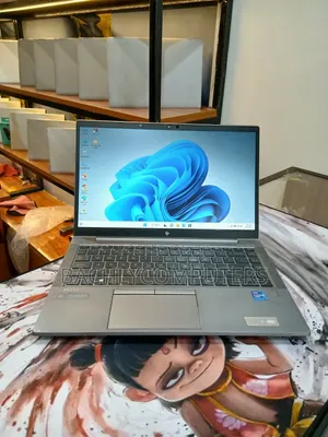 Laptop HP ZBook Firefly G8 32GB Intel Core i7 SSD 512GB