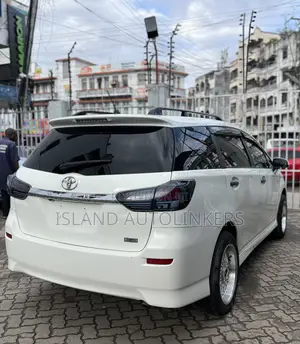 Toyota Wish 2015 White