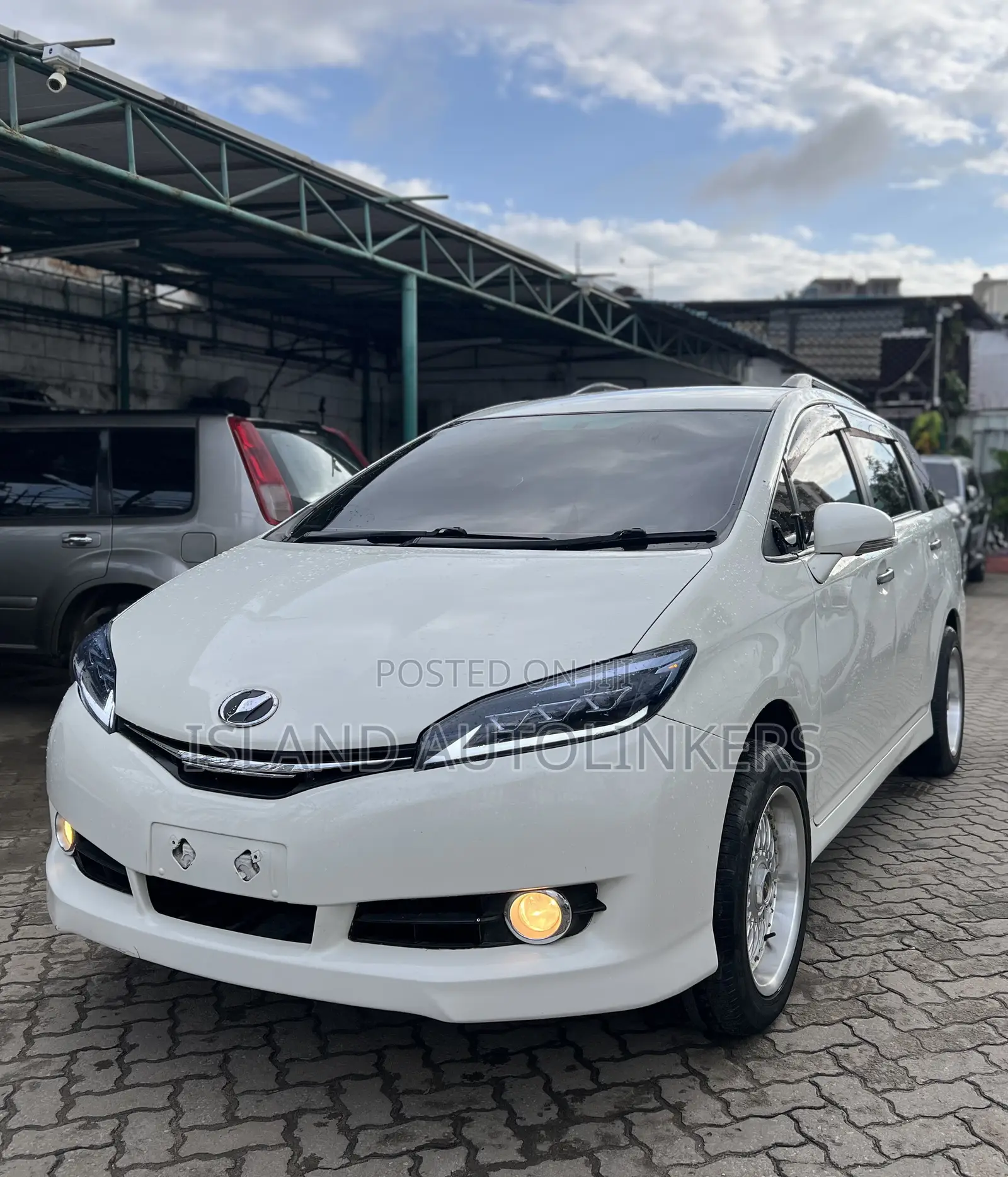 Toyota Wish 2015 White
