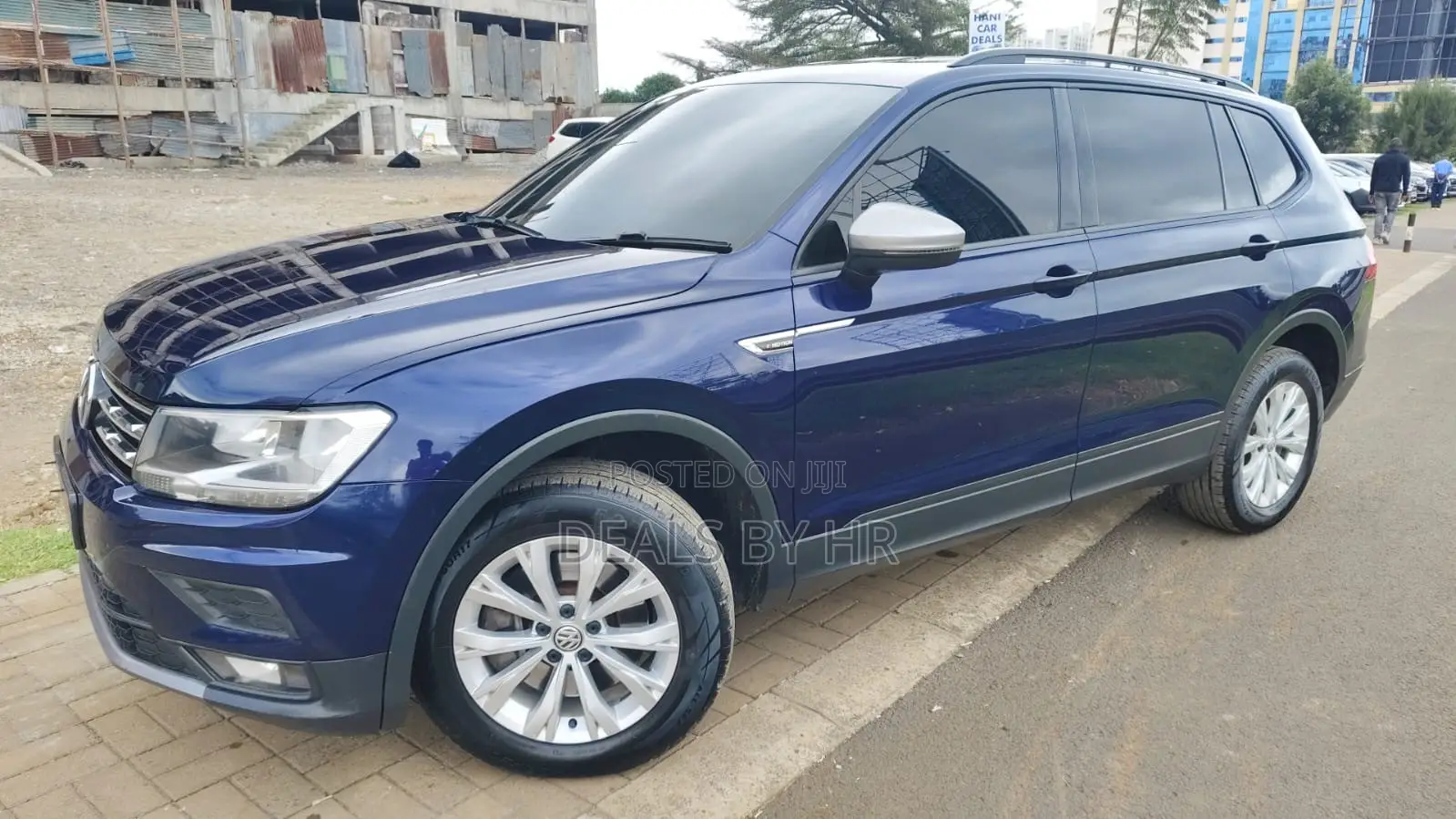 Volkswagen Golf 2022 Blue