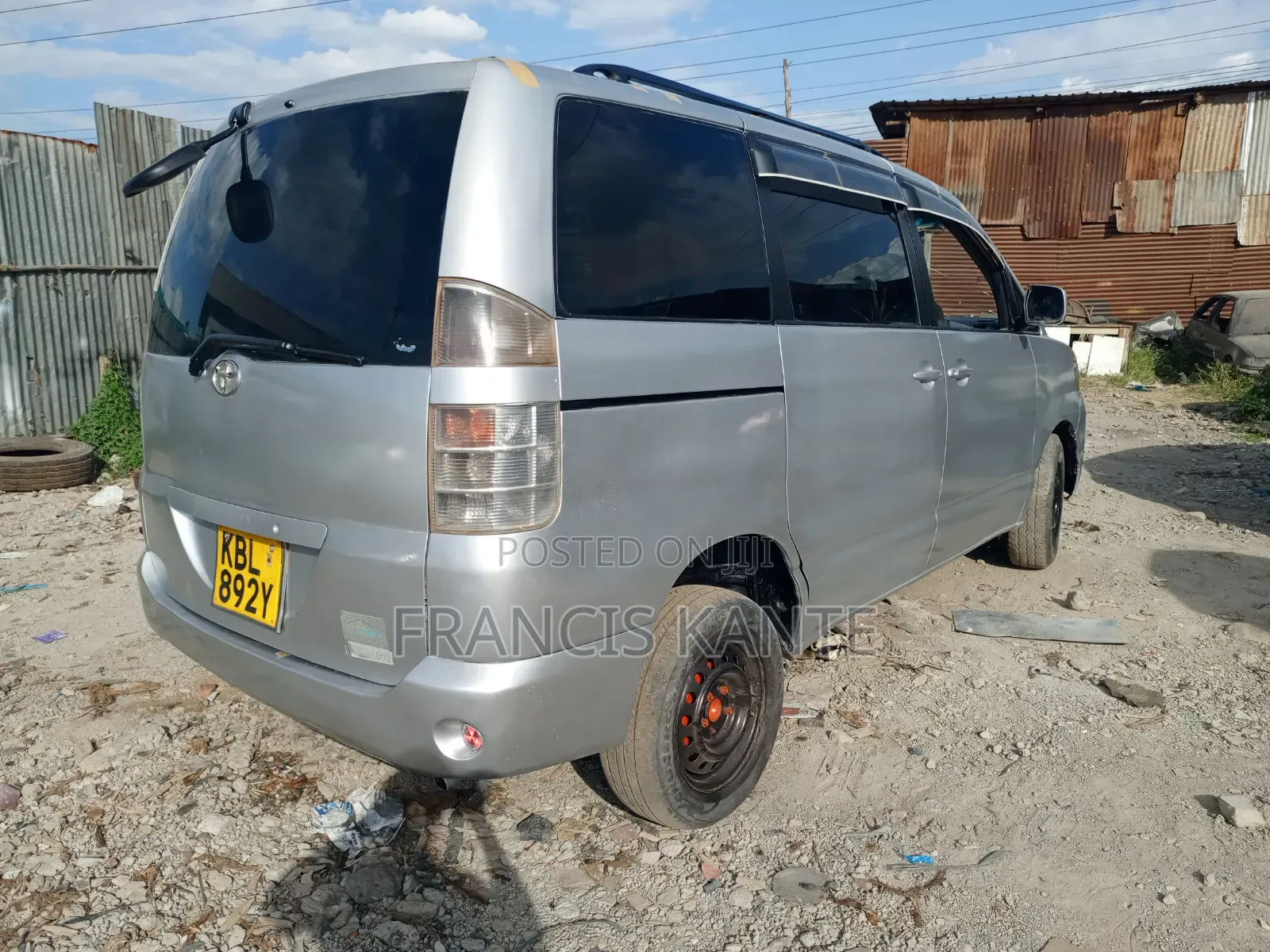 Toyota Noah 2007 Silver