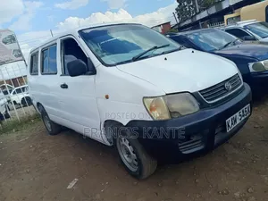Toyota TownAce 2005 White