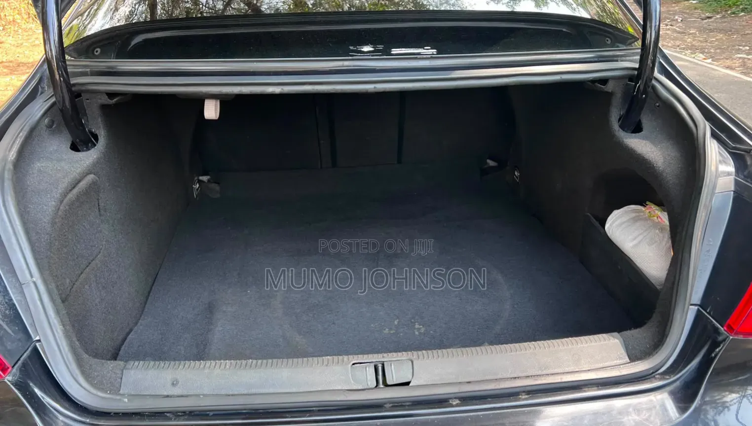 Volkswagen Passat 2.0 Sedan 2010 Black