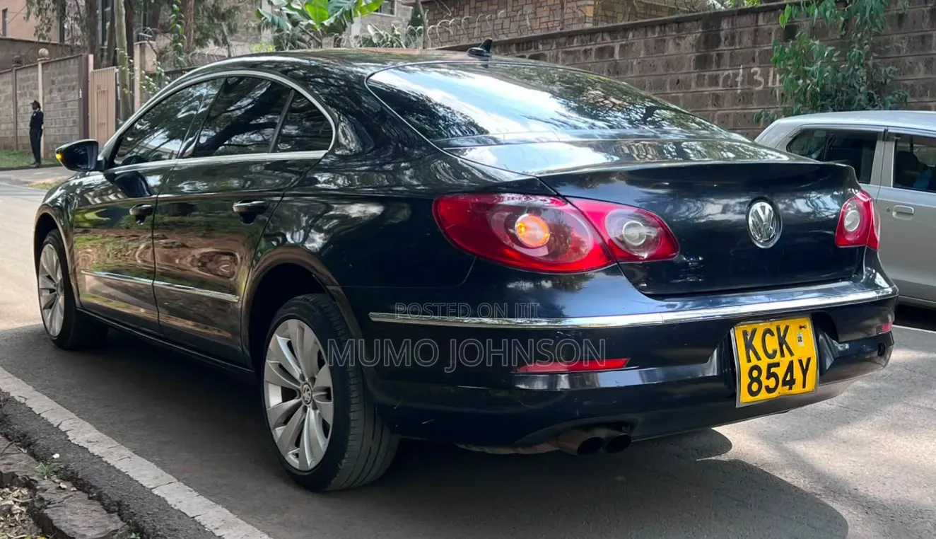 Volkswagen Passat 2.0 Sedan 2010 Black