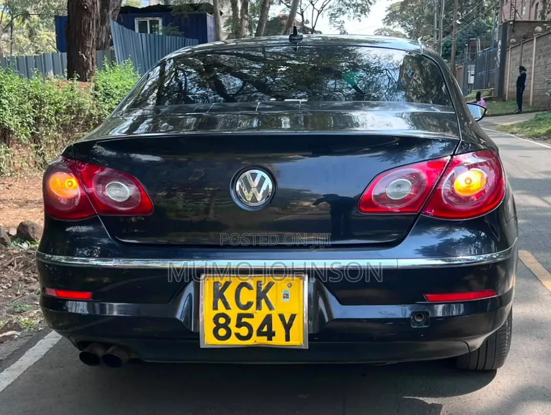 Volkswagen Passat 2.0 Sedan 2010 Black