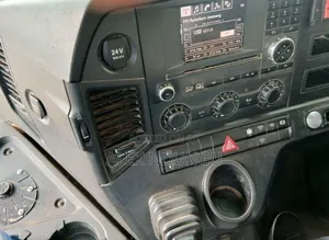 Mercedes Benz Actros 3340