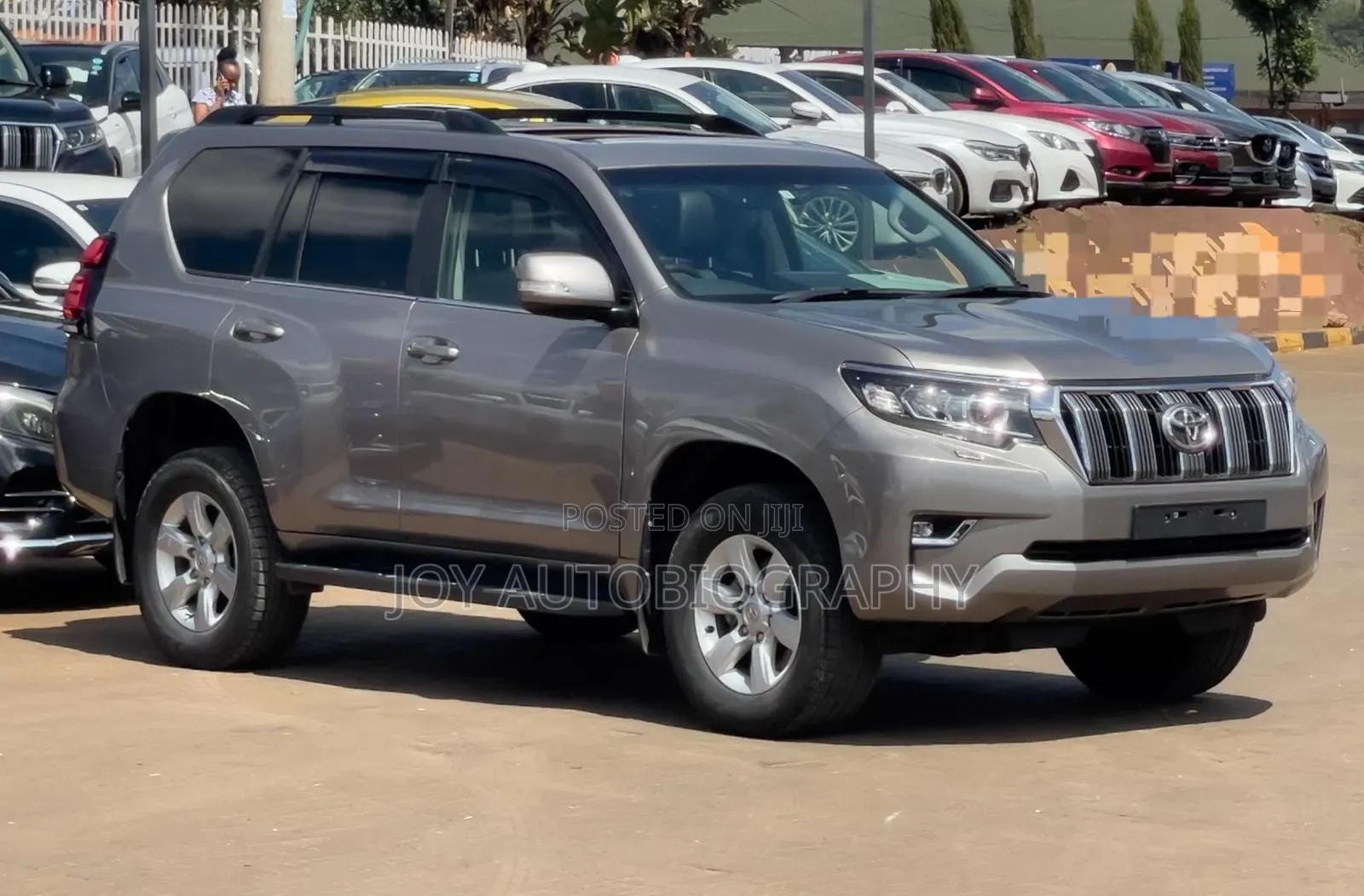 Toyota Land Cruiser Prado 2017 Silver