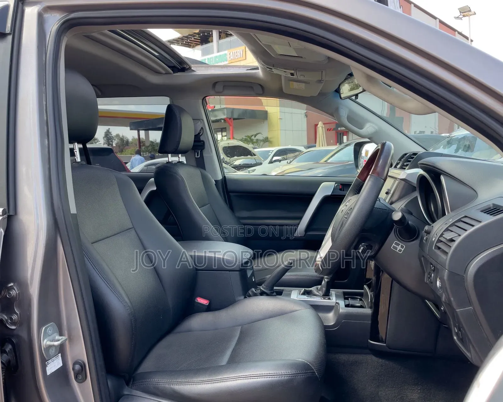 Toyota Land Cruiser Prado 2017 Silver