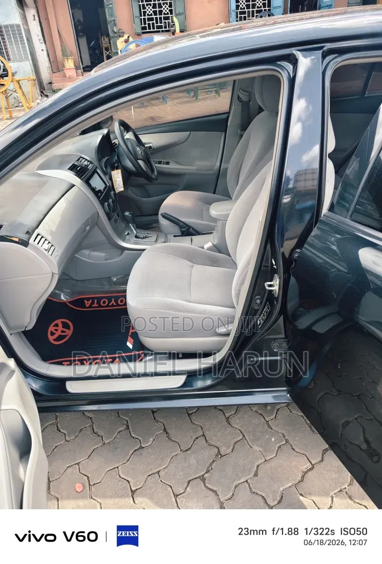 Toyota Axio 1.5 G 2WD 2012 Black