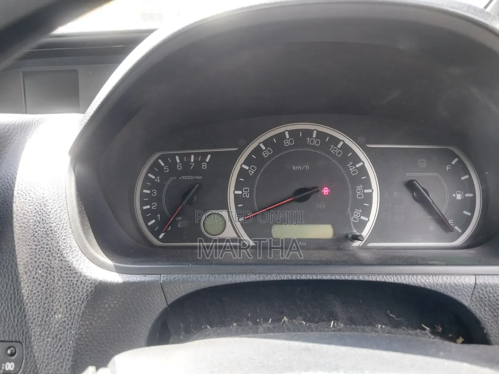 Toyota Voxy 2014 Silver