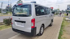 Nissan NV350 2019 Silver