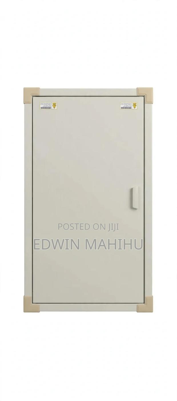 12 Way Distribution Board - thumbnail 2