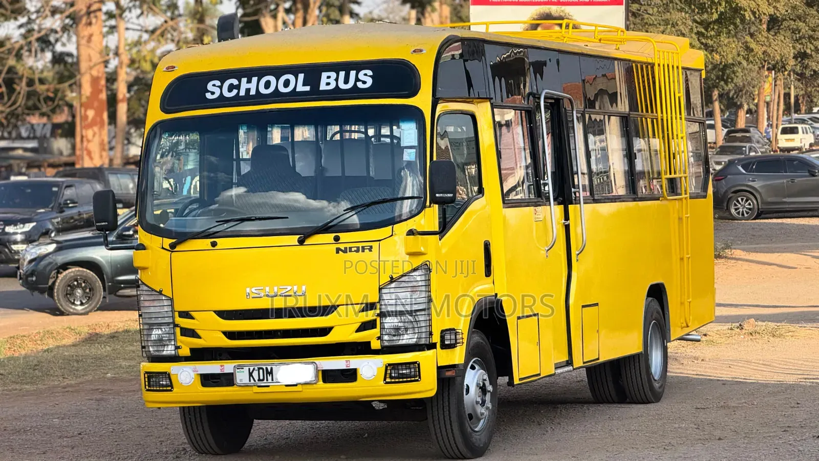 Isuzu NQR 2022 Yellow