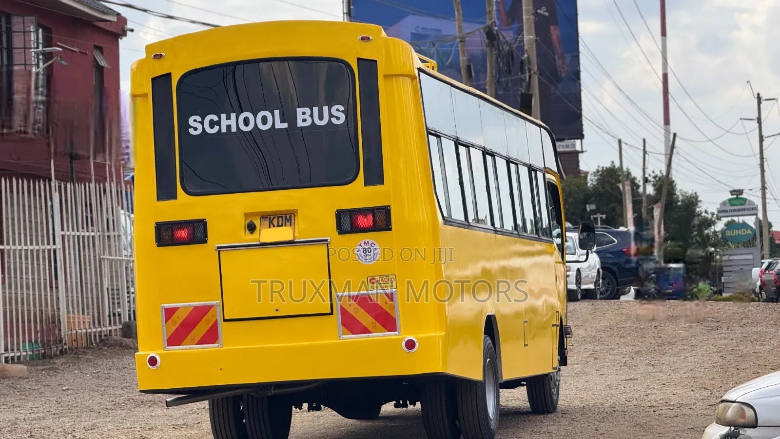 Isuzu NQR 2022 Yellow