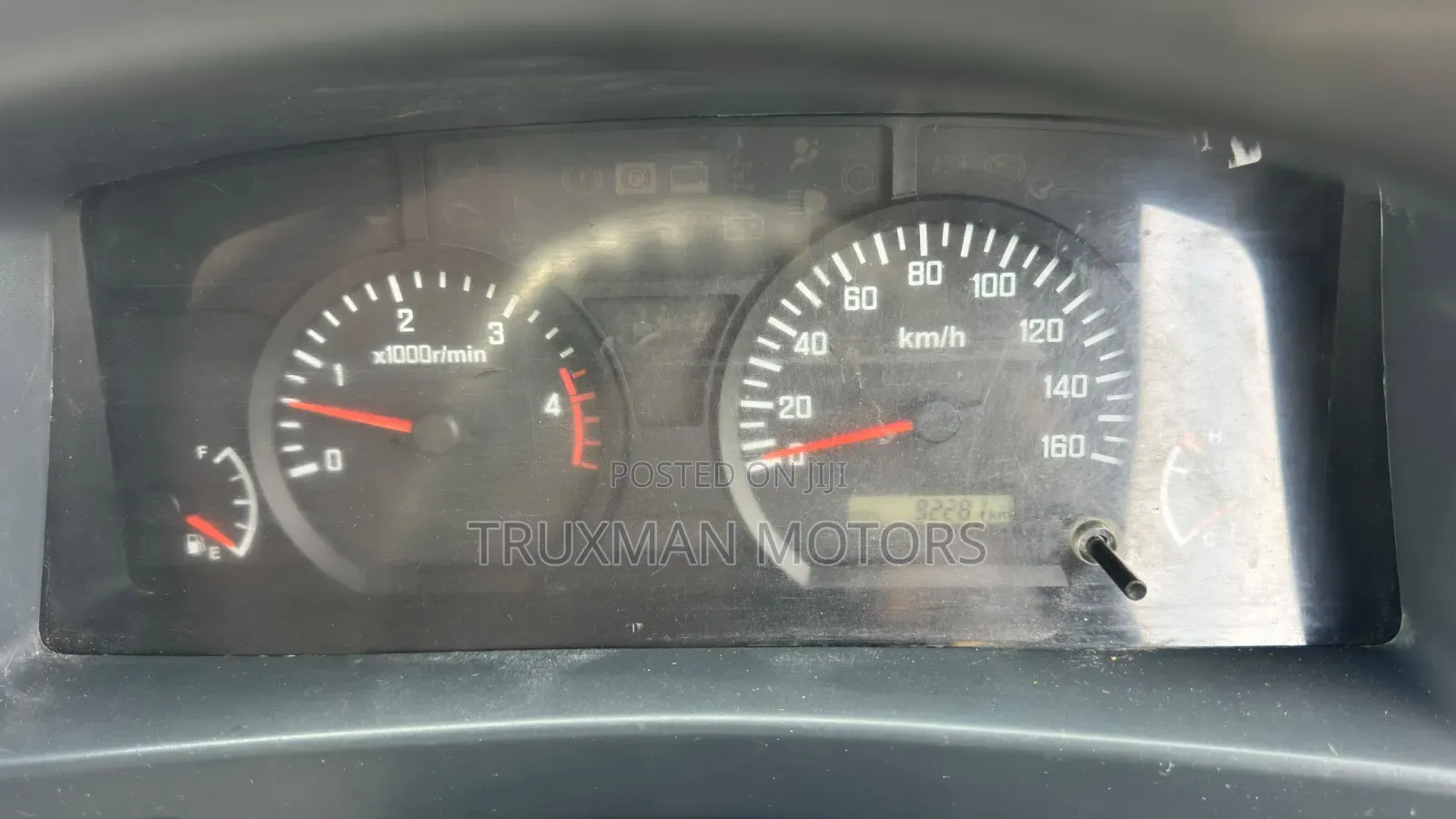Isuzu NQR 2022 Yellow