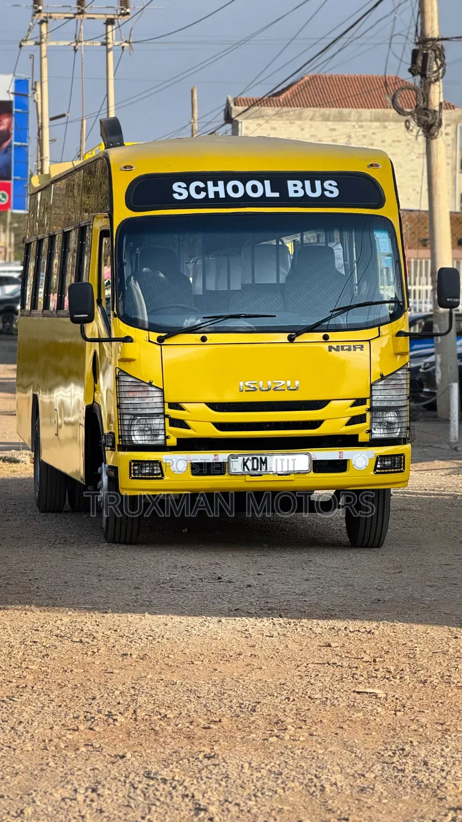 Isuzu NQR 2022 Yellow