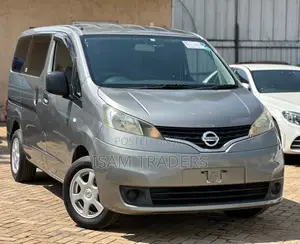 Nissan NV350 2019 Gray