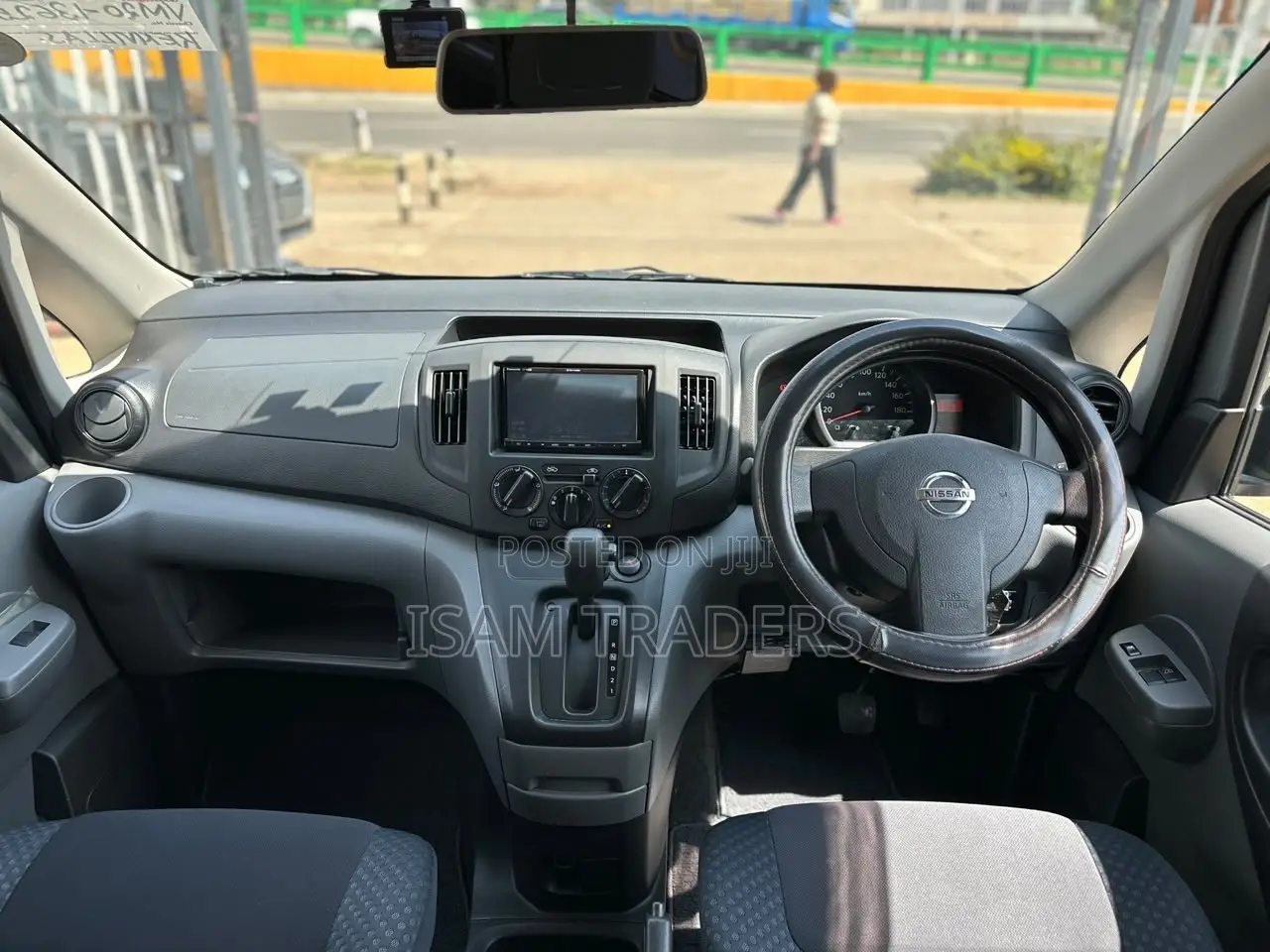 Nissan NV350 2019 Gray