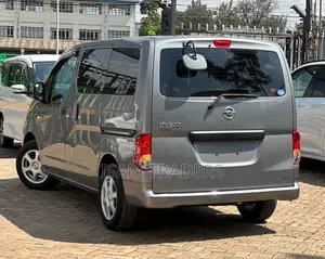 Nissan NV350 2019 Gray
