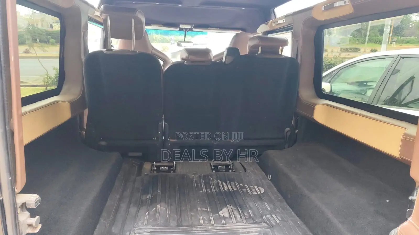 Land Rover Defender Puma 110 2.4 TD 2010 Black