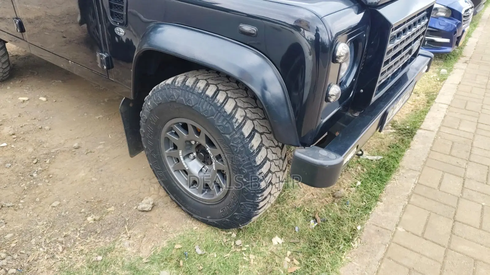Land Rover Defender Puma 110 2.4 TD 2010 Black