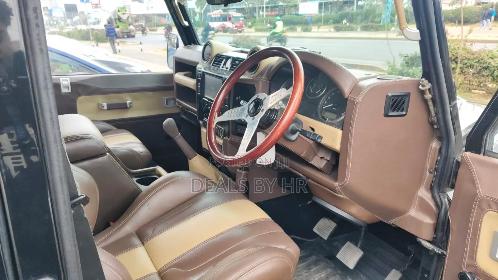 Land Rover Defender Puma 110 2.4 TD 2010 Black