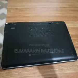 Laptop HP 250 G4 4GB Intel Core i5 HDD+SSD 250GB