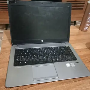Laptop HP 250 G4 4GB Intel Core i5 HDD+SSD 250GB