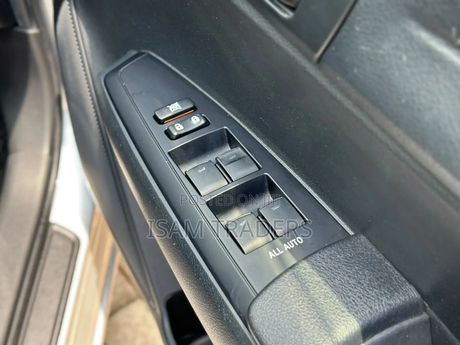 Toyota Axio 1.5 Hybrid G 2WD 2019 Silver