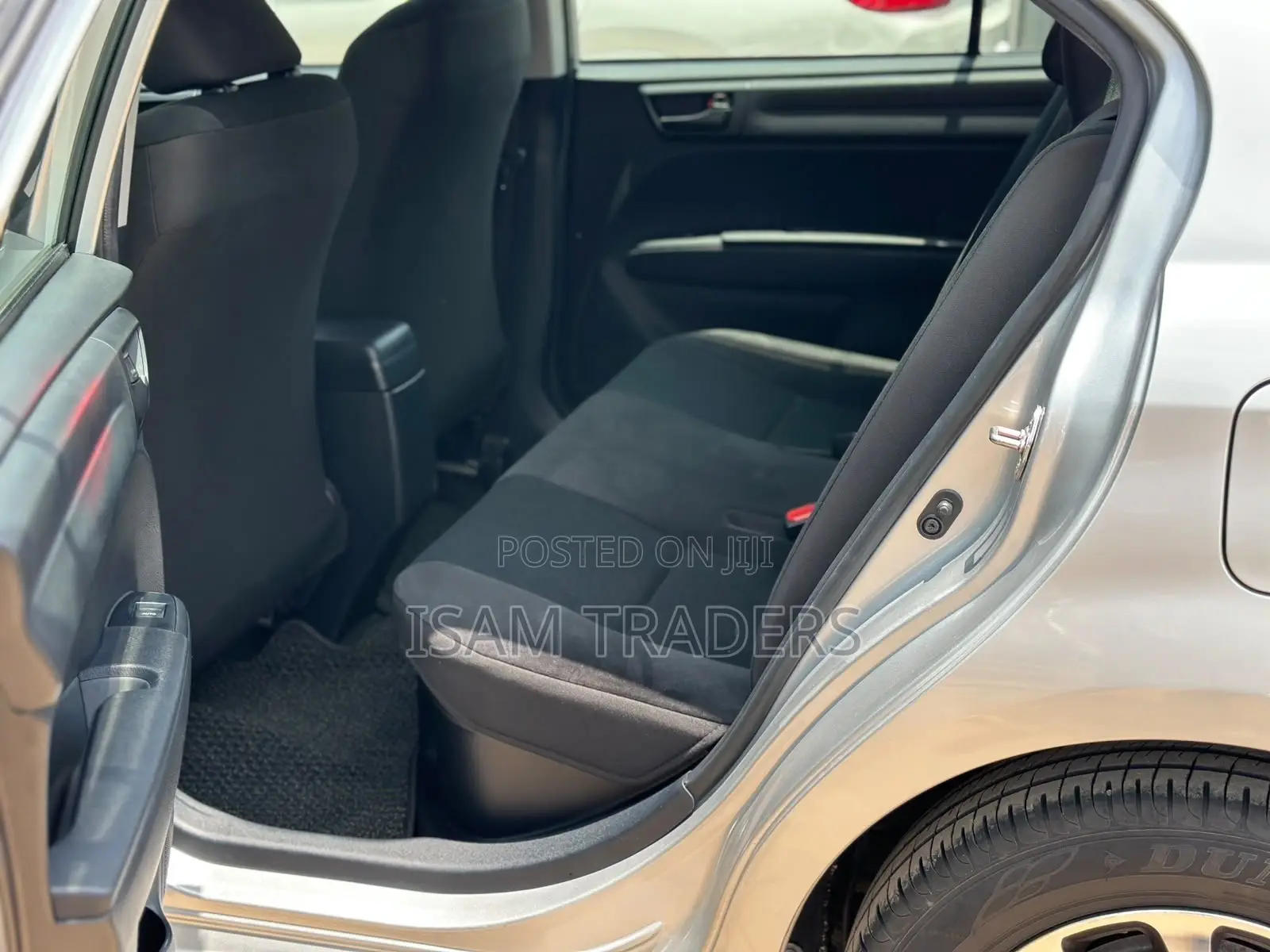 Toyota Axio 1.5 Hybrid G 2WD 2019 Silver