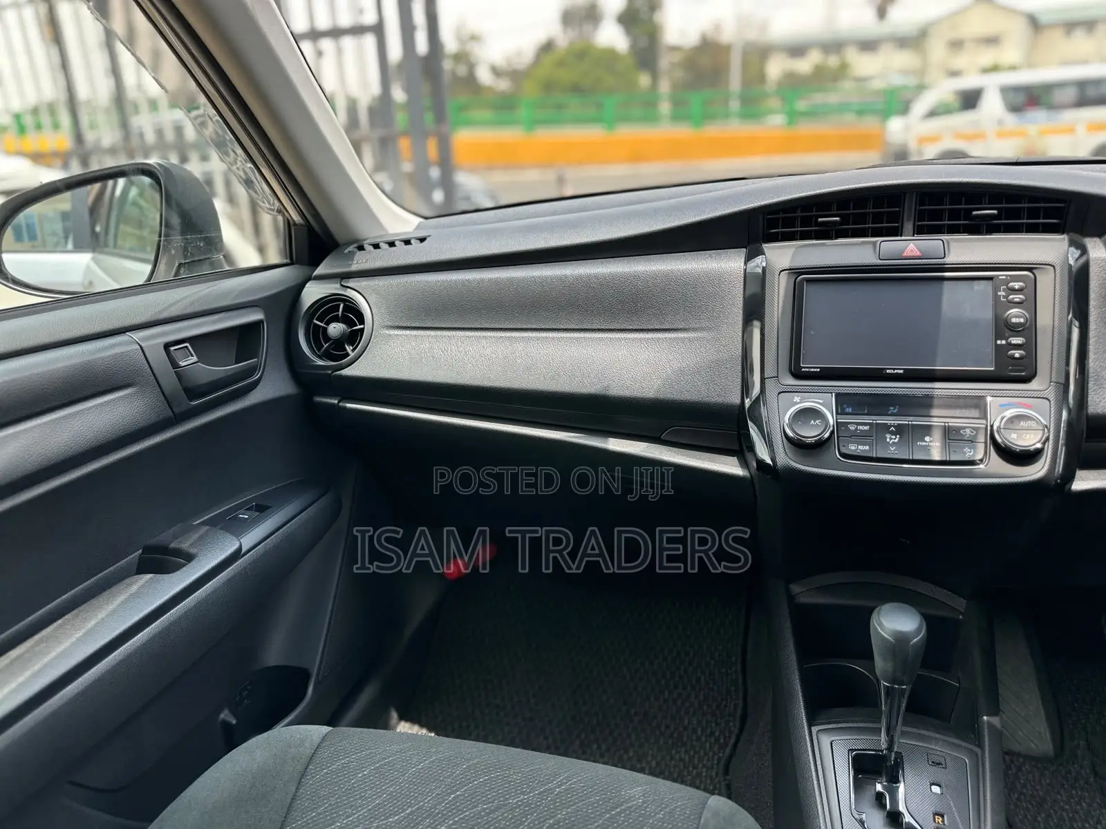 Toyota Axio 1.5 Hybrid G 2WD 2019 Silver
