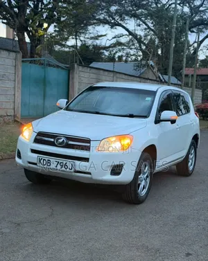 Toyota RAV4 2013 White