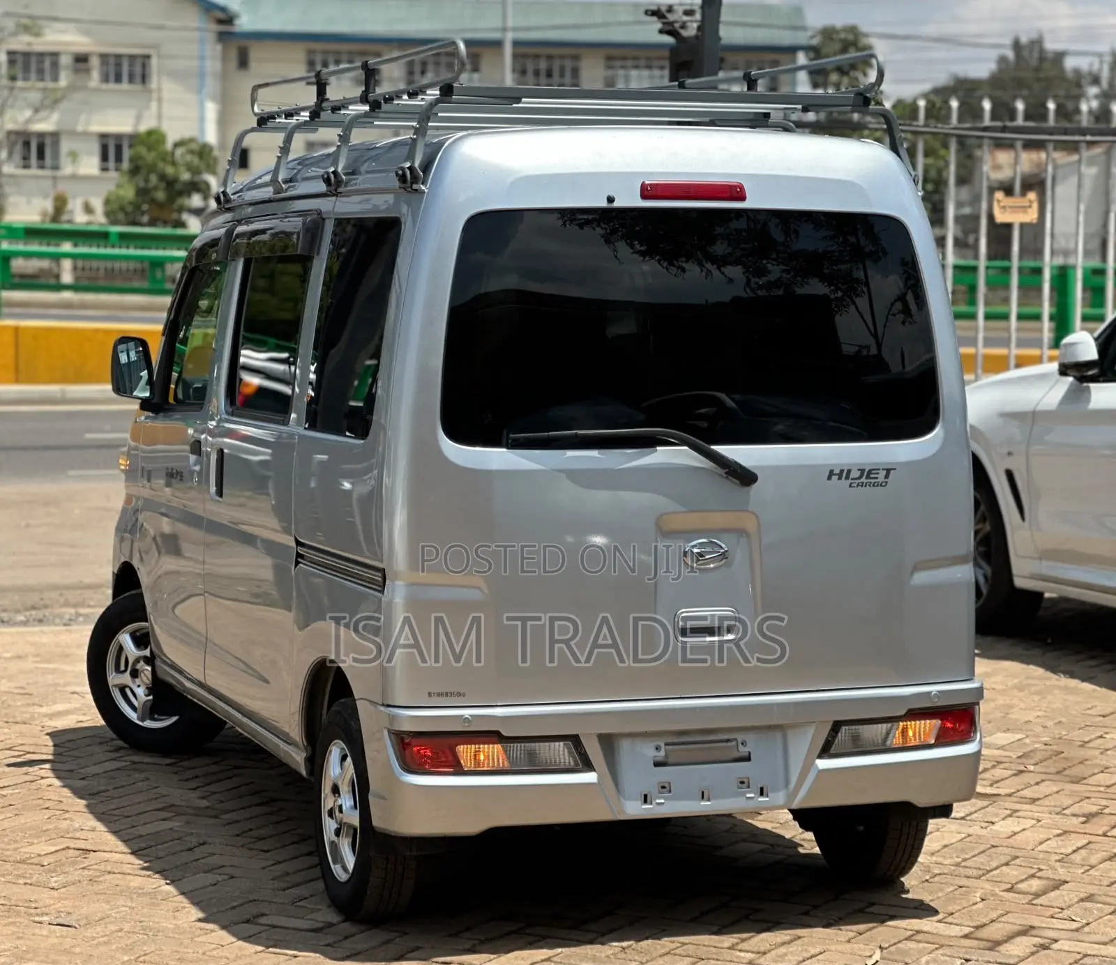Daihatsu Hijet 2020 Silver