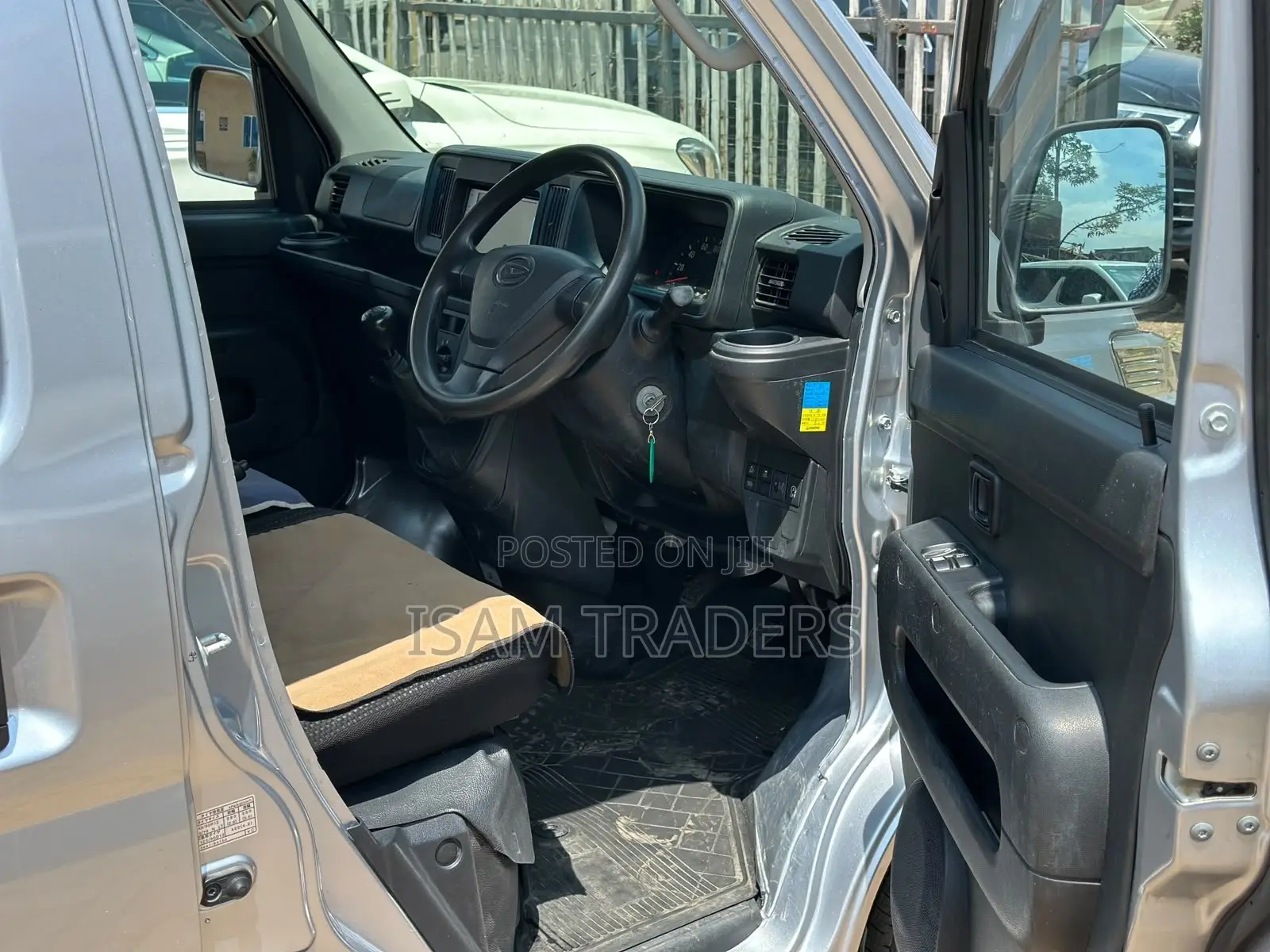 Daihatsu Hijet 2020 Silver