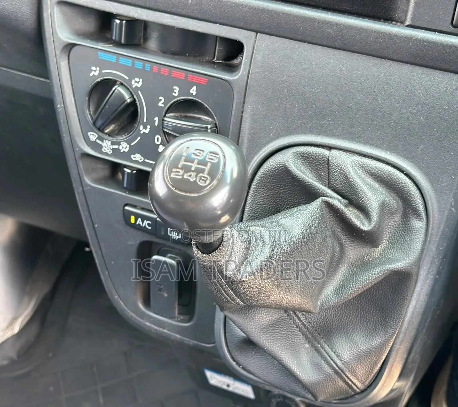 Daihatsu Hijet 2020 Silver