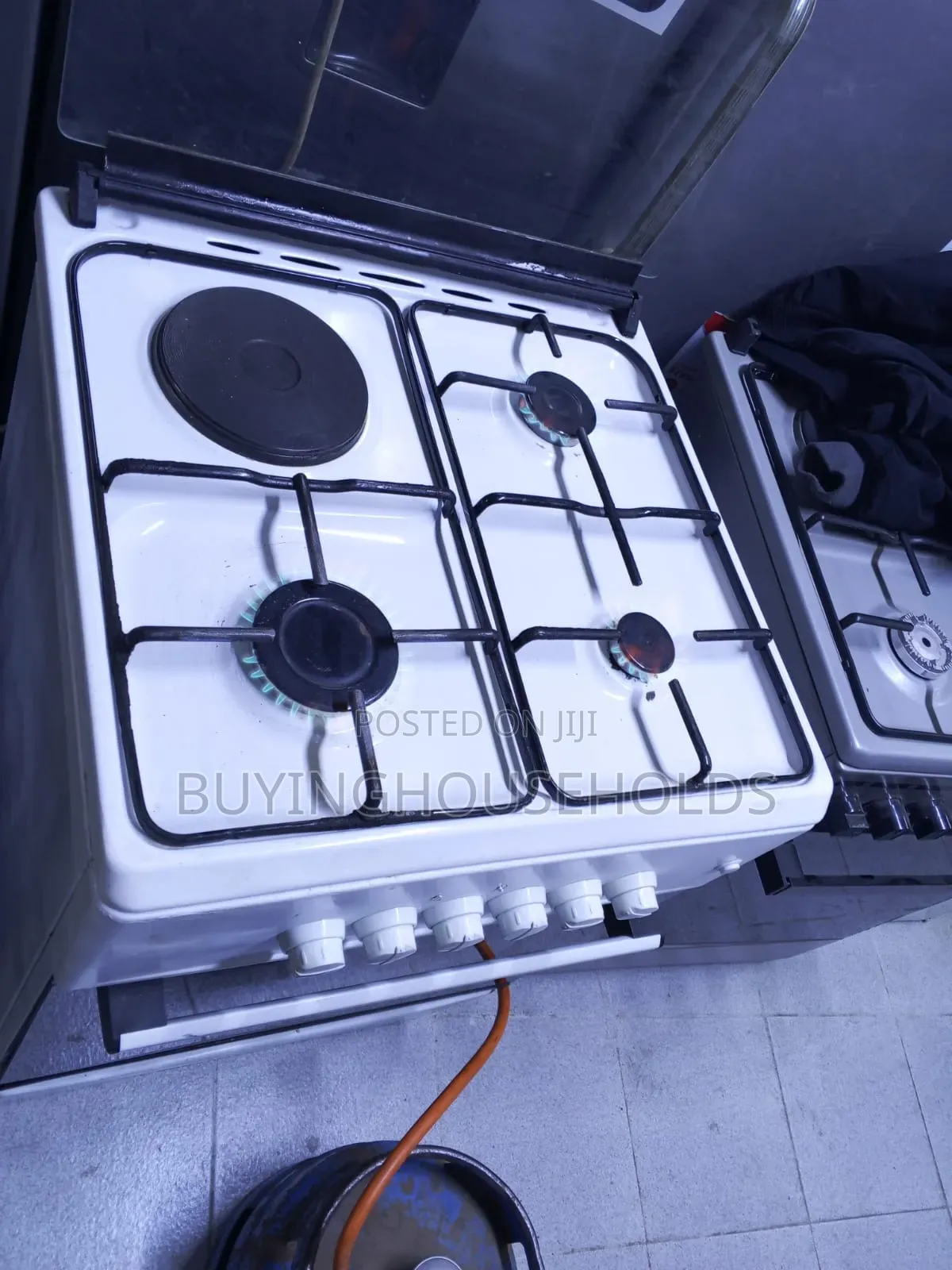 Saturn 60x60 Cooker 3gas+1electric