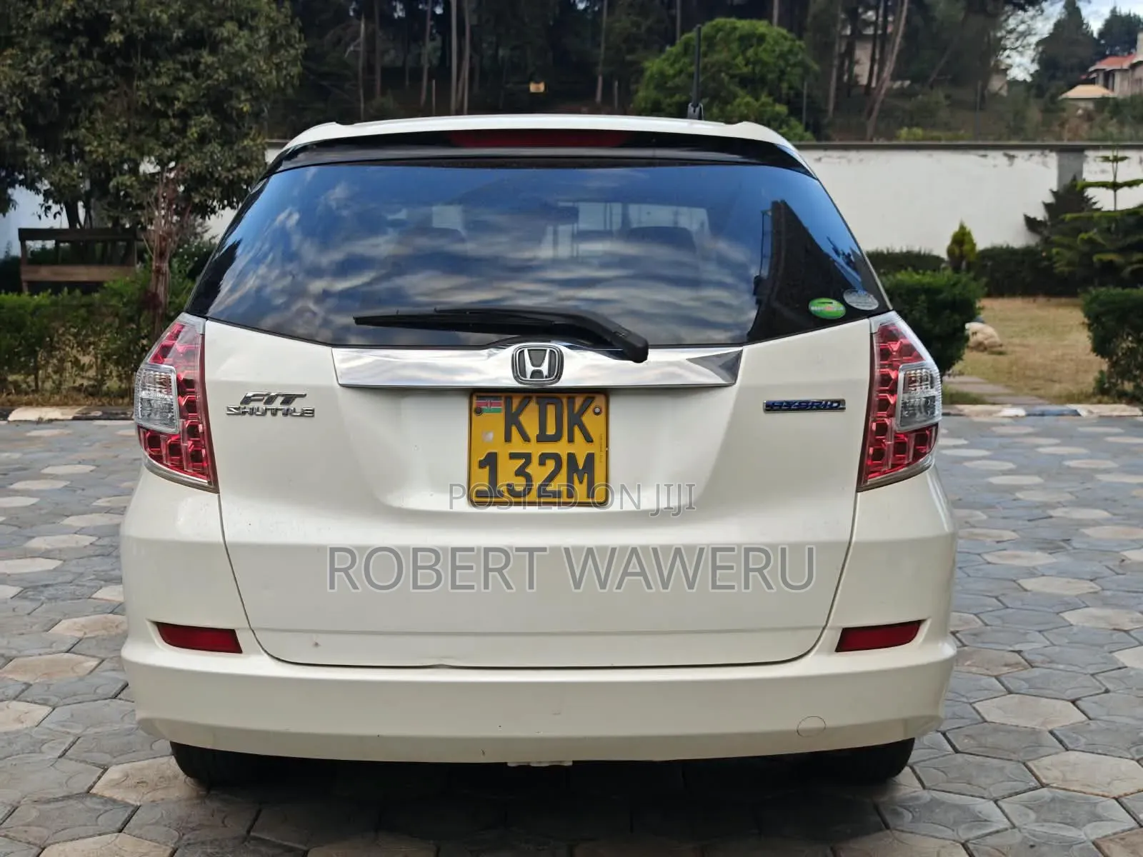 Honda Fit Shuttle 2015 White