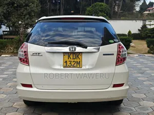 Honda Fit Shuttle 2015 White