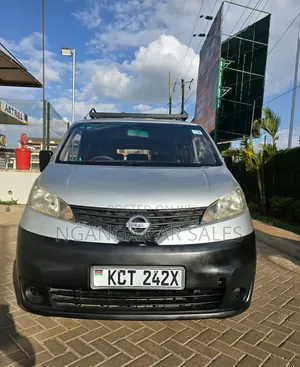 Nissan NV200 2011 Silver