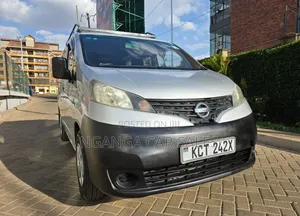 Nissan NV200 2011 Silver